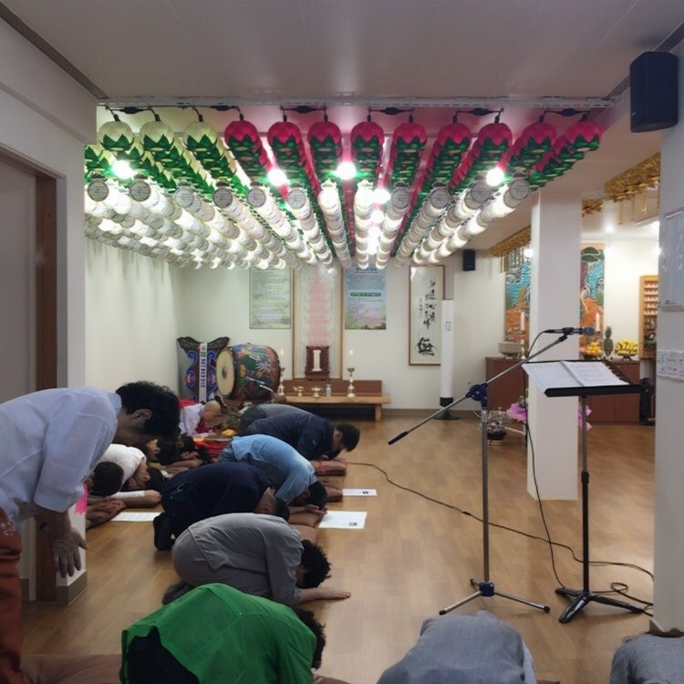 31396258_LQegihrX_9d48dafe6ba70adf9baeaea3aaff57eed0f9097d.jpg 이미지크게보기