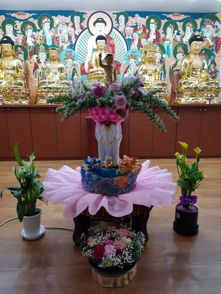 31396258_QbS0UiTw_52ce62bd557feb74d372b4f77c1f62575a972f06.jpg 이미지크게보기