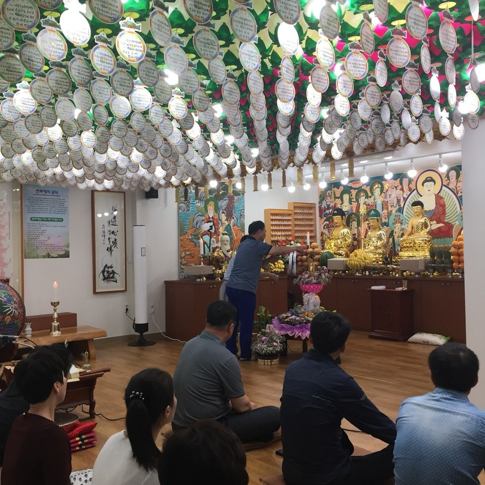 31396258_oBh5ymKQ_420b7e1d16867d64b0e99c45ad5b5521c5f347a6.jpg 이미지크게보기