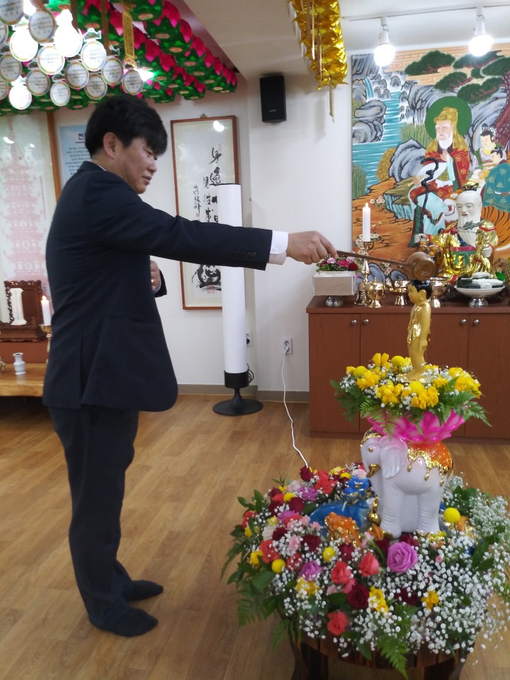 31396258_x74Rmsrt_c9e94793e12f4a23aa1068cace9a4dabf0ae7d71.jpg 이미지크게보기